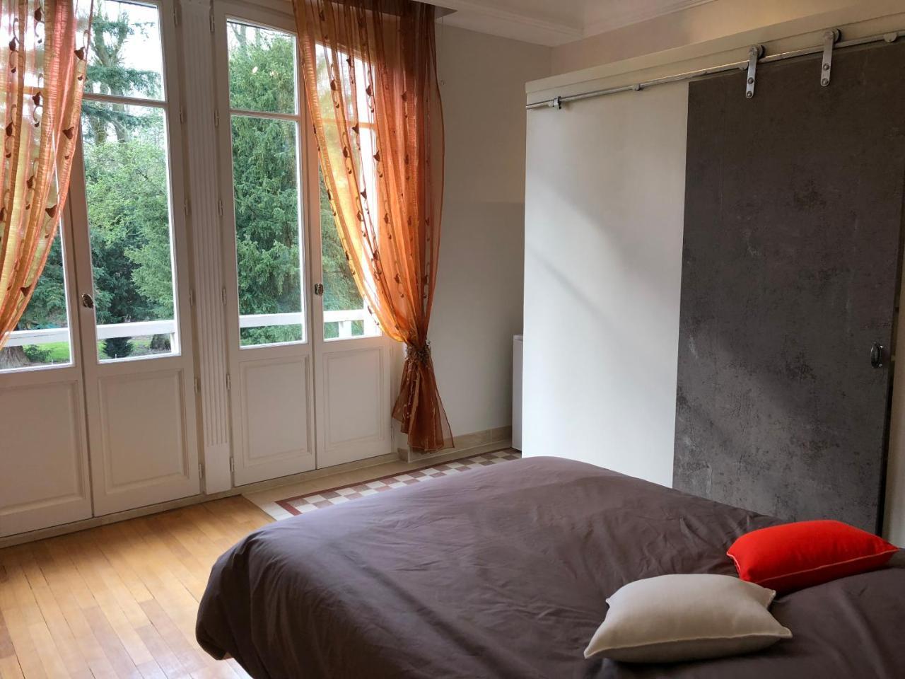 La Villa Rochette Forges-les-Bains Eksteriør billede